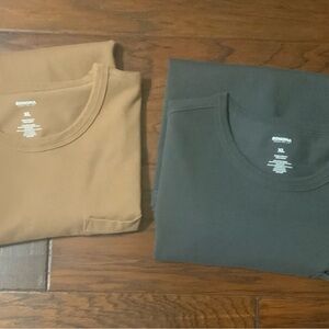 Two (2) Men’s Work TShirts w/Pockets Sonoma Size XL Brown & Charcoal Gray 27.5”